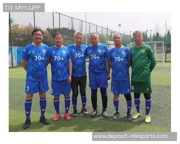 青岛足球新篇章姚夏引领球队重塑辉煌未来